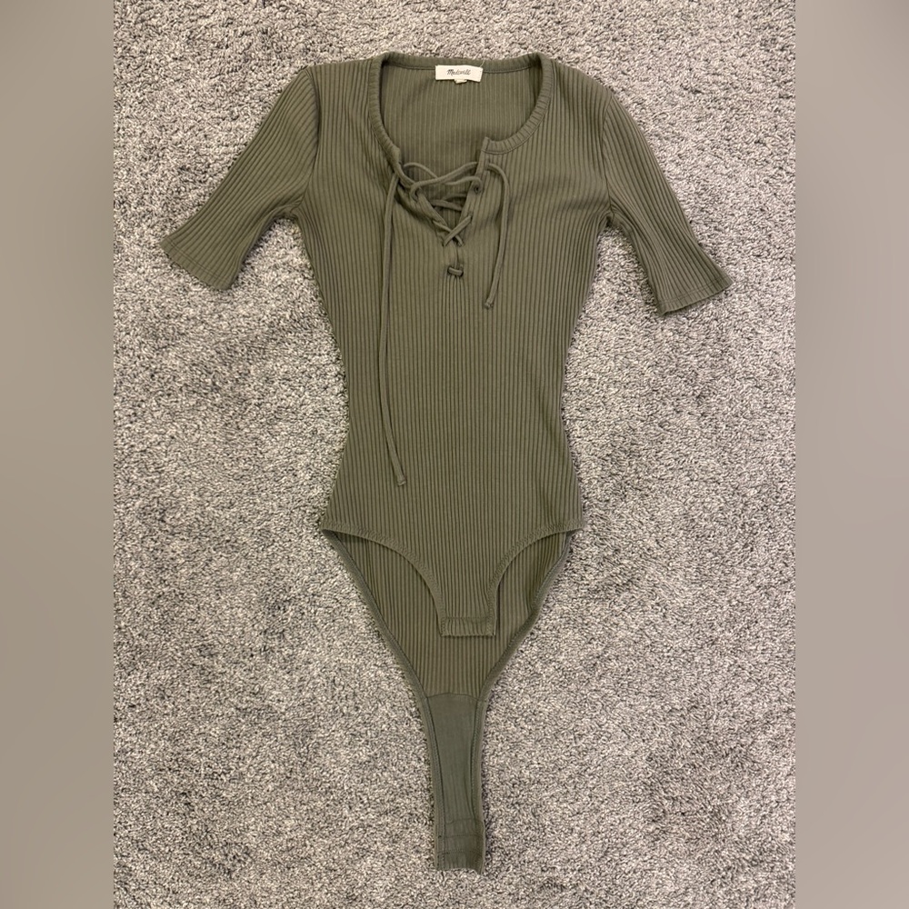Madewell Women’s Green Ribbed Short Sleeve Lace-Up Bodysuit XS